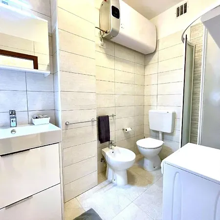 Belvilla By Oyo Nicesolo 39 Apartment *